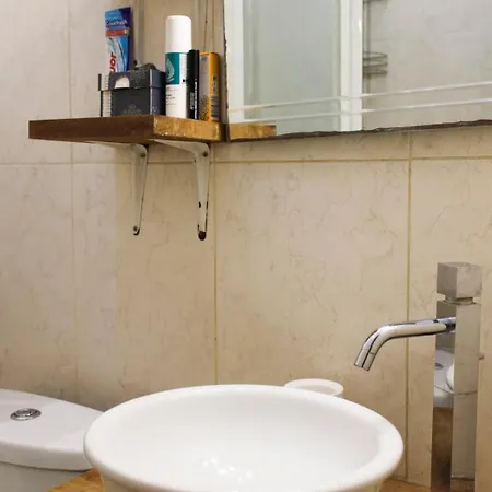 Apartamento Ideally Located In